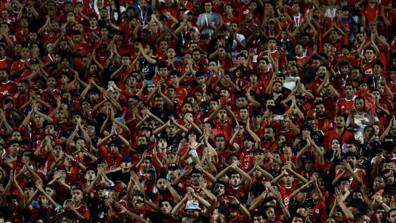 رسالة جماهير الأهلي للاعبي الفريق في مباراة سيراميكا كليوباترا