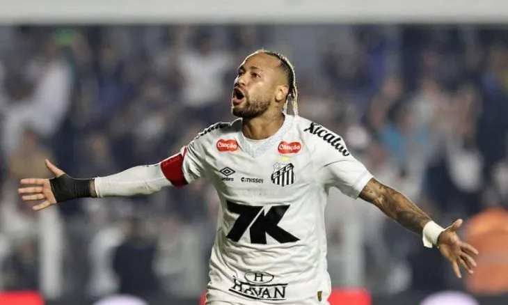 نادي سانتوس البرازيلي يعلن إصابة نيمار قبل مواجهة ساو باولو