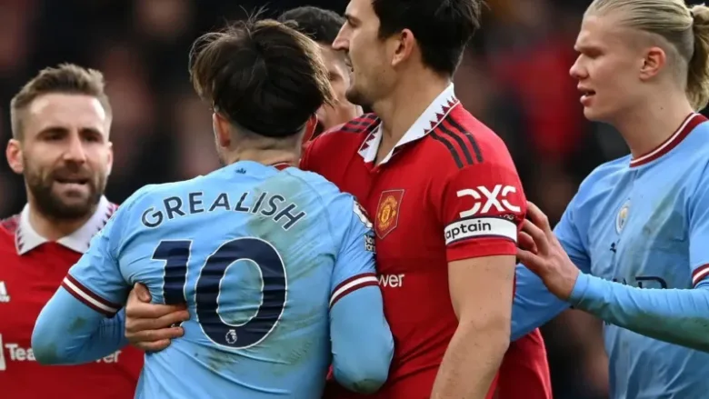 كيفية مشاهدة مباراة مانشستر سيتي ومانشستر يونايتد مباشر اليوم في الدوري الإنجليزي 2026.. موعد القمة والقنوات الناقلة والتعليق