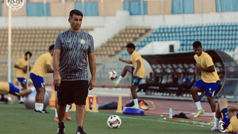 مدرب الإسماعيلي يغير موعد التدريبات استعدادًا لمواجهة إنبي