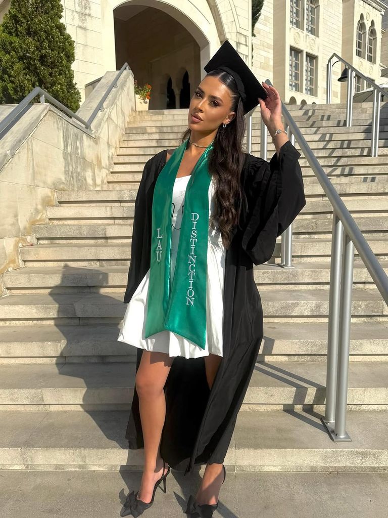 رحلة بيرلا حرب: من مقاعد الجامعة إلى منصة التتويج